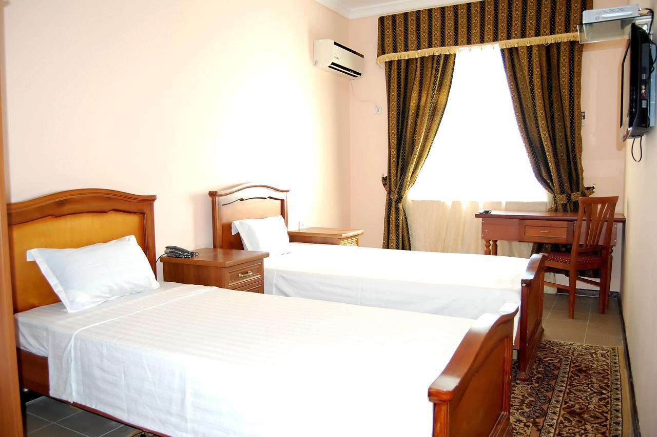Crown Hotel ทาชเคนต์ ภายนอก รูปภาพ