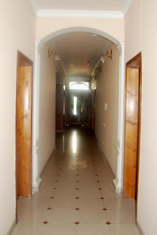 Crown Hotel ทาชเคนต์ ภายนอก รูปภาพ