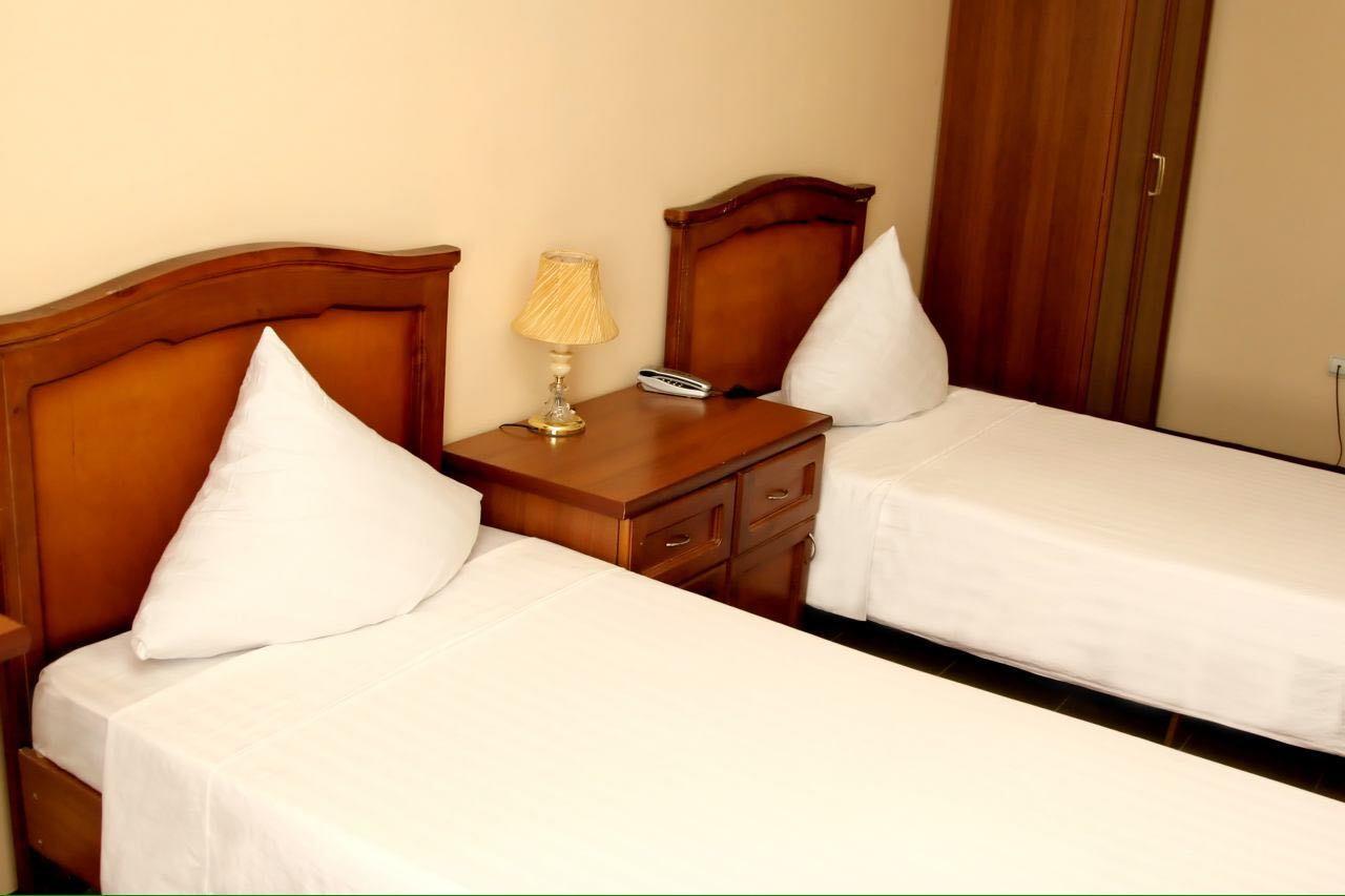 Crown Hotel ทาชเคนต์ ภายนอก รูปภาพ